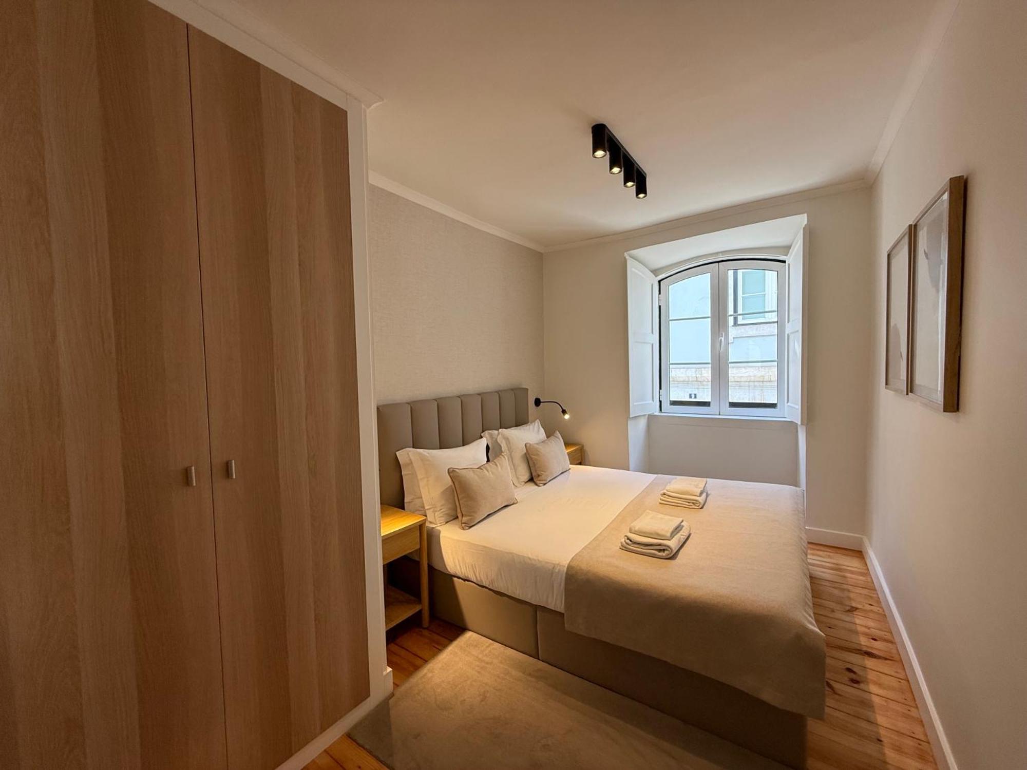 C1 Remodeld Beautiful Charming 2Br Apartment - Bairro Alto ลิสบอน ภายนอก รูปภาพ